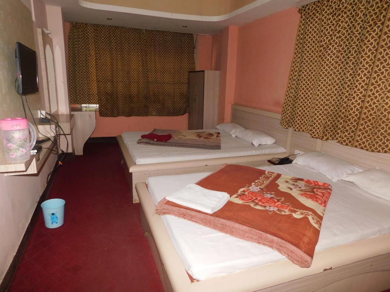 Hotel Sunshine 甘托克 外观 照片