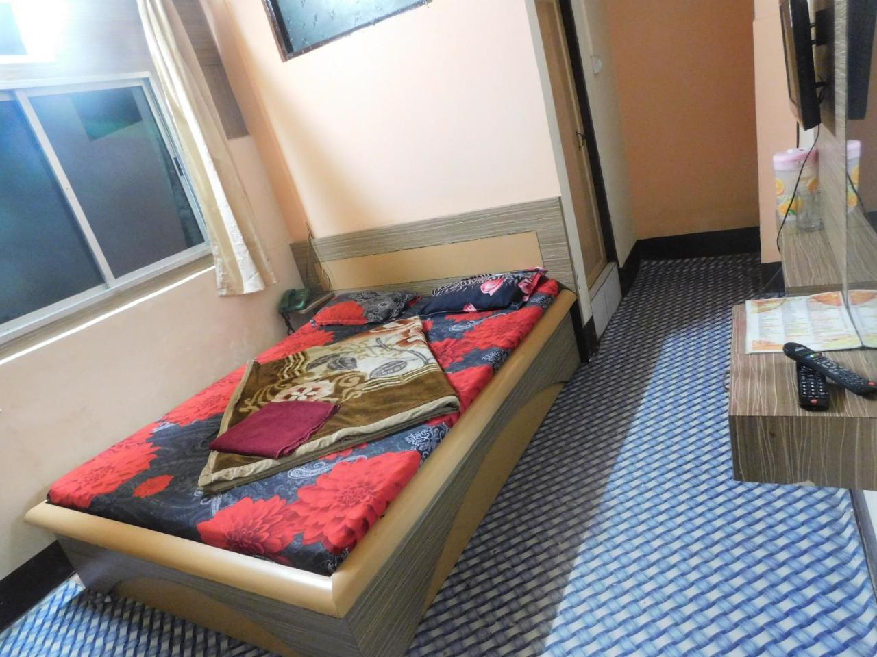 Hotel Sunshine 甘托克 外观 照片